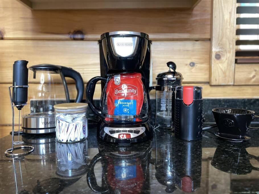 Spacious Smokies Cabin - Hot Tub With Mountain Views Gatlinburg Ngoại thất bức ảnh