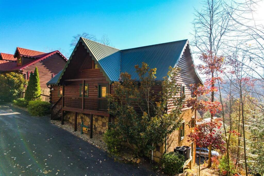 Spacious Smokies Cabin - Hot Tub With Mountain Views Gatlinburg Ngoại thất bức ảnh